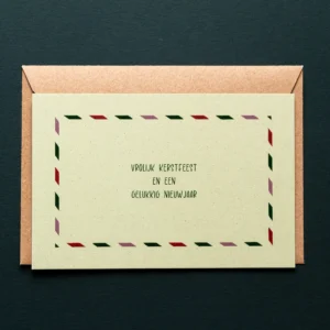 Santa Letter Kerstkaart met rood-groen-roze postrand en tekst: vrolijk kerstfeest en een gelukkig nieuwjaar.